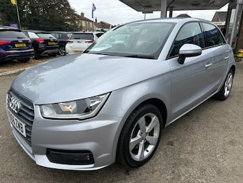 Used Audi A1 2016 for sale - 76223497: Photo