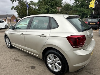 Used Volkswagen Polo 2018 for sale - 75797279: Photo