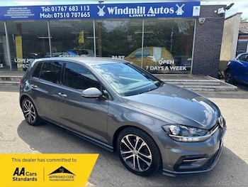 Volkswagen - Golf