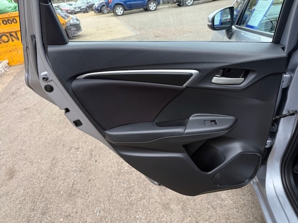 Used Honda Jazz 2019 for sale - 76039013: Photo 28