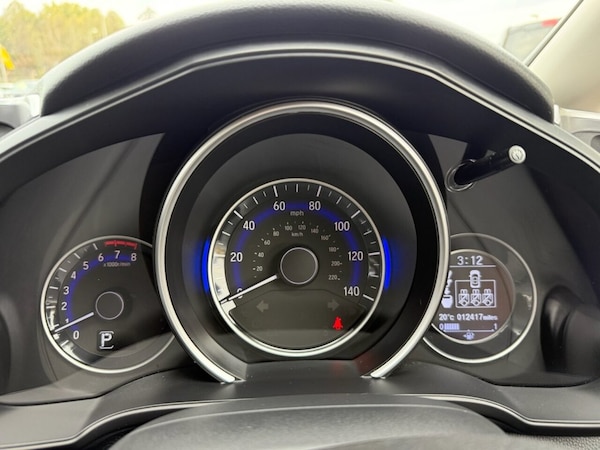 Used Honda Jazz 2019 for sale - 76039013: Photo 32