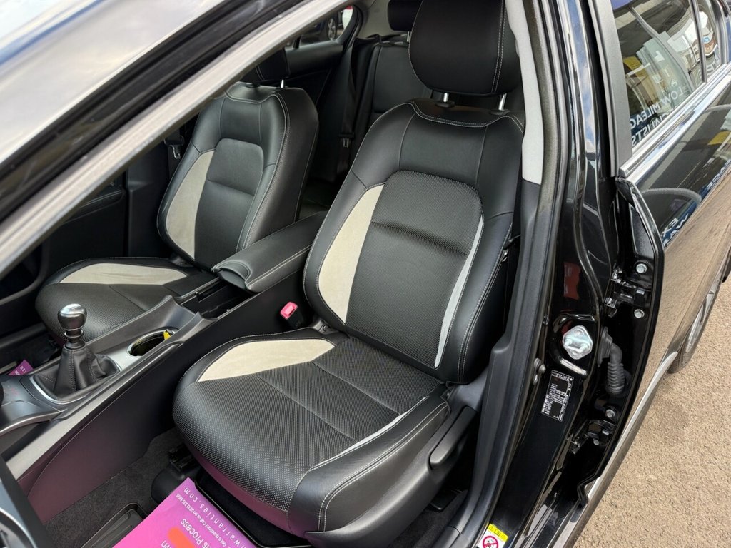 Used Toyota Avensis 2016 for sale - 75973761: Photo 22