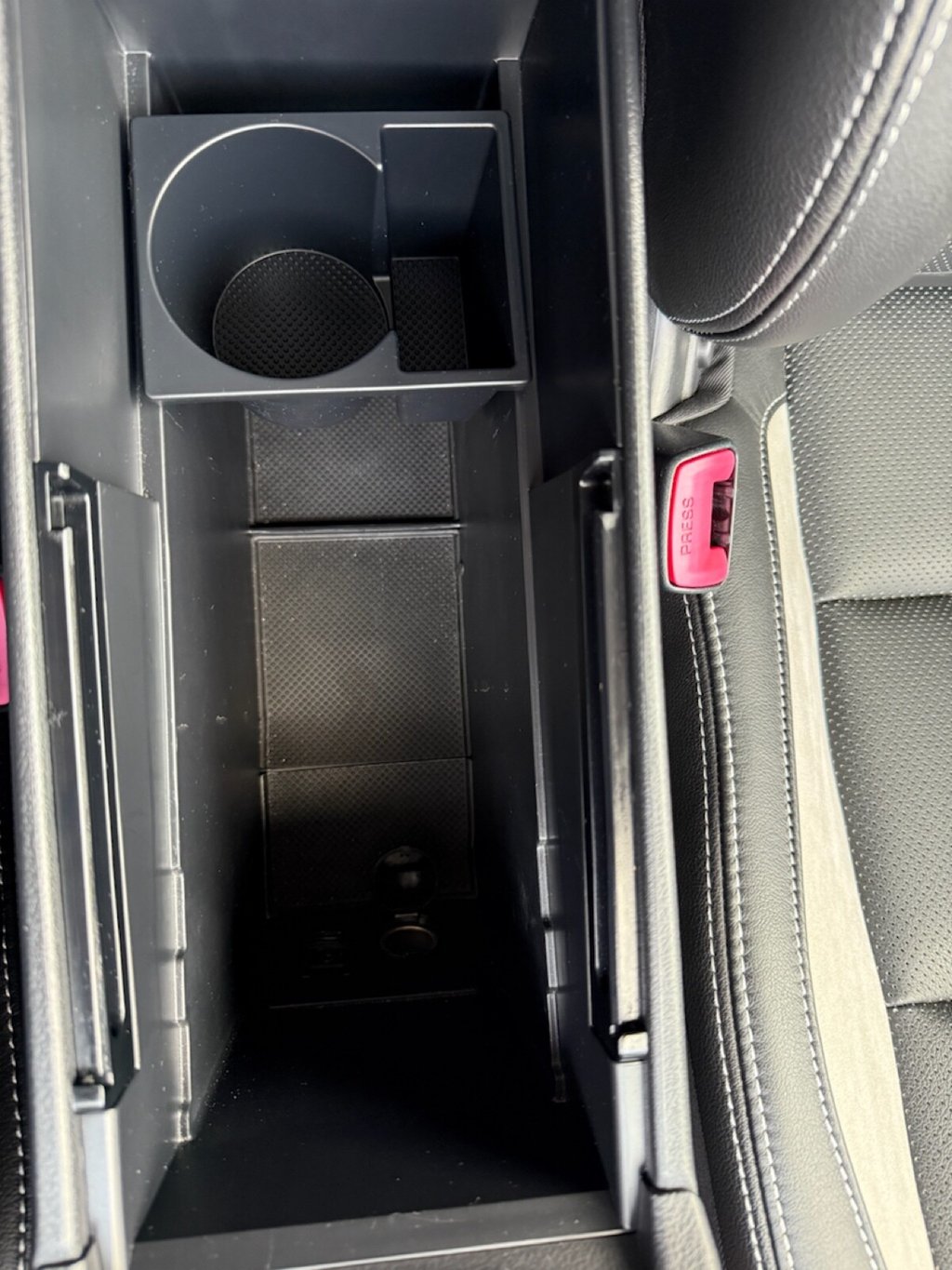 Used Toyota Avensis 2016 for sale - 75973761: Photo 36