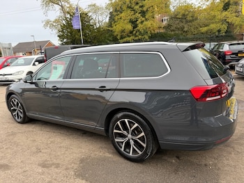 Used Volkswagen Passat 2021 for sale - 76068671: Photo