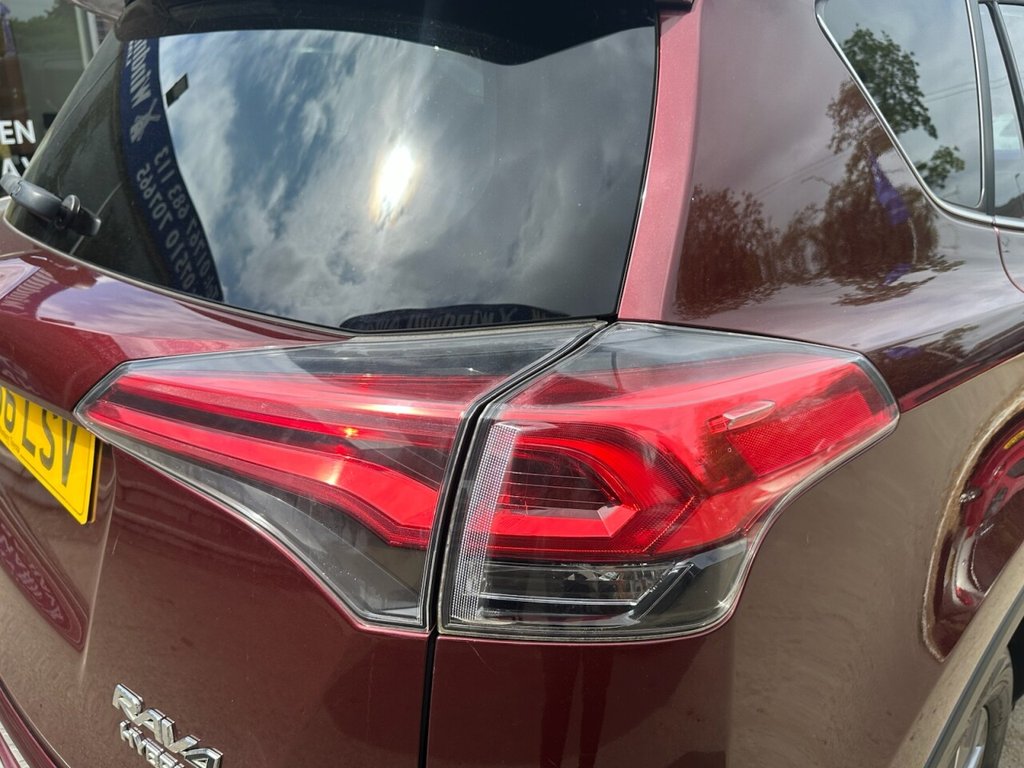 Used Toyota RAV4 2017 for sale - 76202761: Photo 15