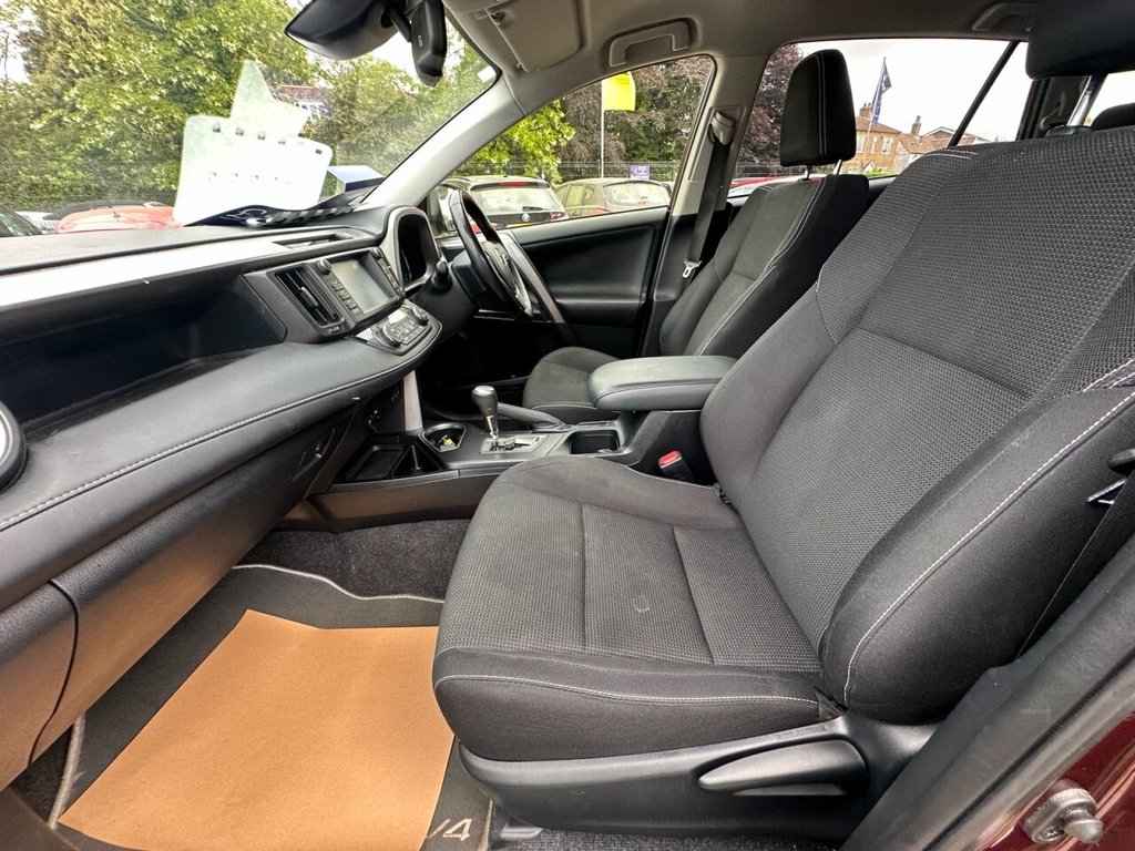 Used Toyota RAV4 2017 for sale - 76202761: Photo 31