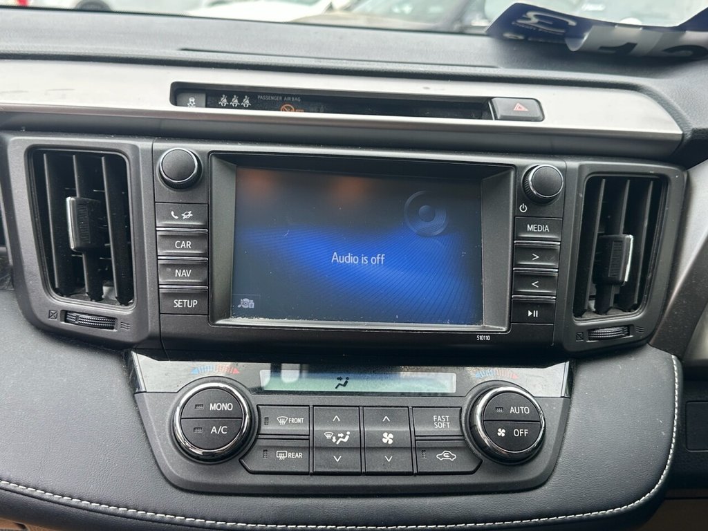 Used Toyota RAV4 2017 for sale - 76202761: Photo 37