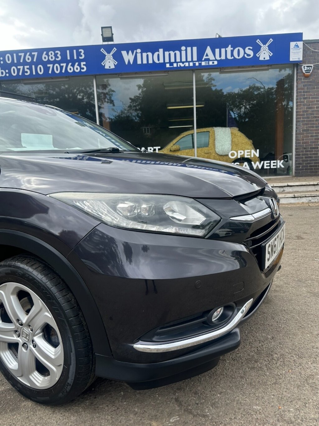Used Honda HR-V 2017 for sale - 75876282: Photo 17