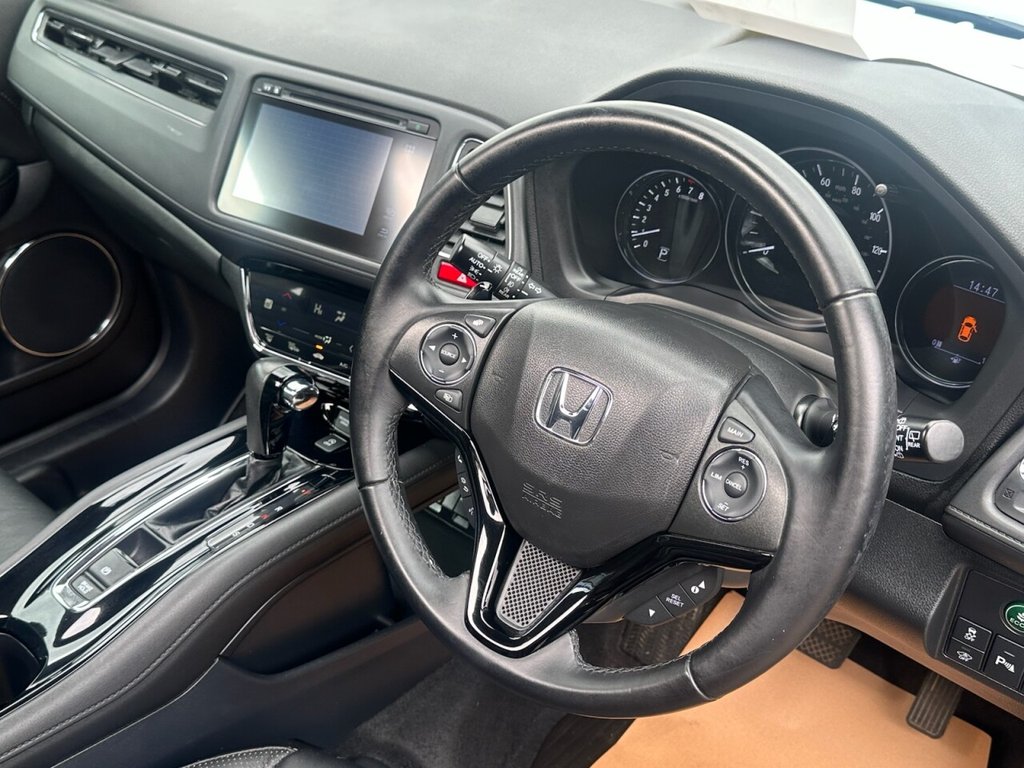 Used Honda HR-V 2017 for sale - 75876282: Photo 25