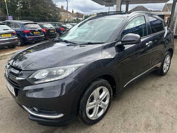 Used Honda HR-V 2017 for sale - 75876282: Photo