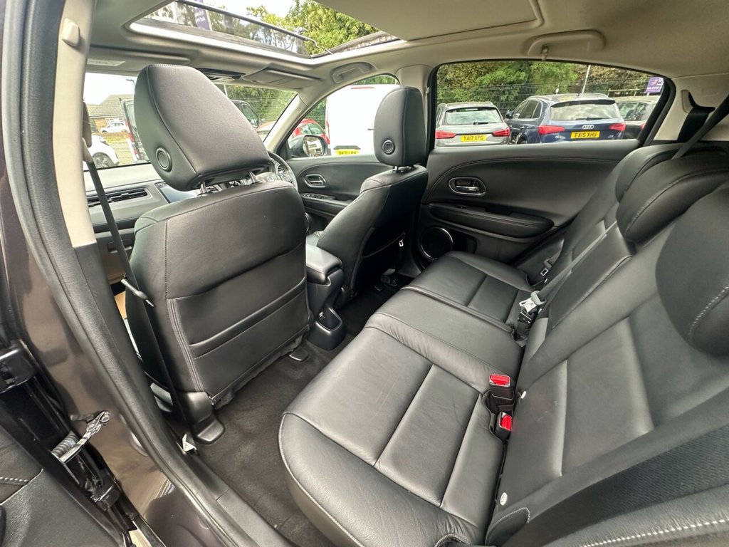 Used Honda HR-V 2017 for sale - 75876282: Photo 30