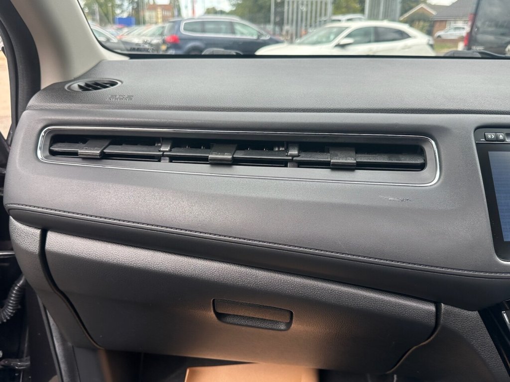 Used Honda HR-V 2017 for sale - 75876282: Photo 37