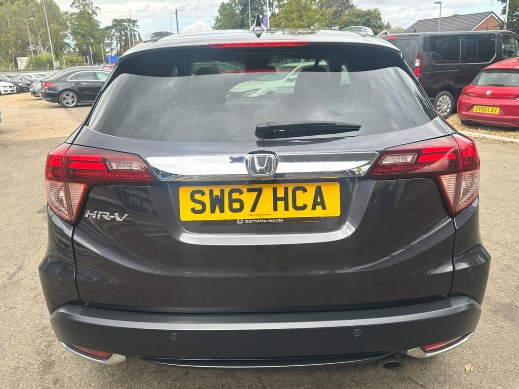Used Honda HR-V 2017 for sale - 75876282: Photo 5