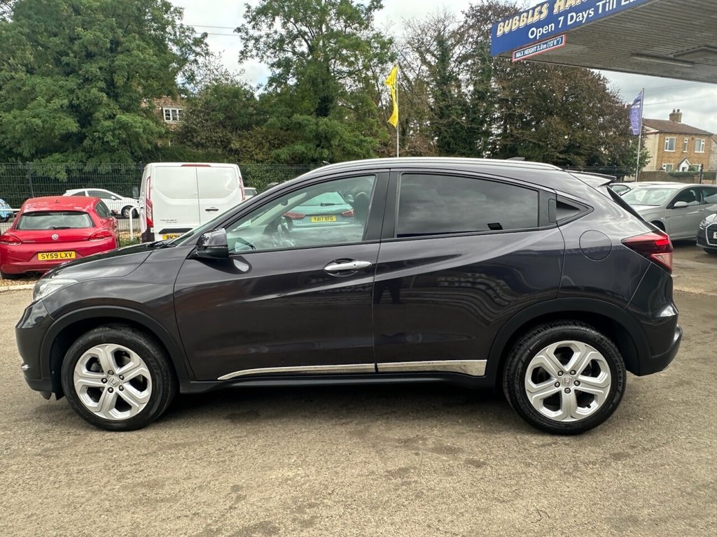 Used Honda HR-V 2017 for sale - 75876282: Photo 8