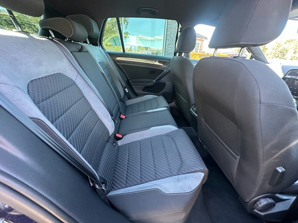 Used Volkswagen Golf 2020 for sale - 75973580: Photo 33