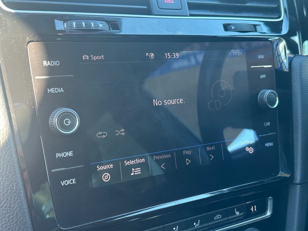 Used Volkswagen Golf 2020 for sale - 75973580: Photo 47