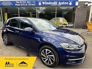 Volkswagen - Golf