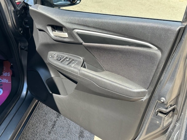 Used Honda Jazz 2019 for sale - 75797215: Photo 46