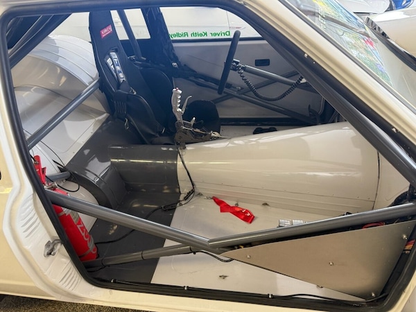 Used Ford Escort 1990 for sale - 75797173: Photo 13