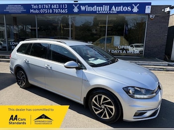 Volkswagen - Golf