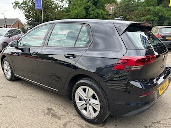 Used Volkswagen Golf 2021 for sale - 75797249: Photo