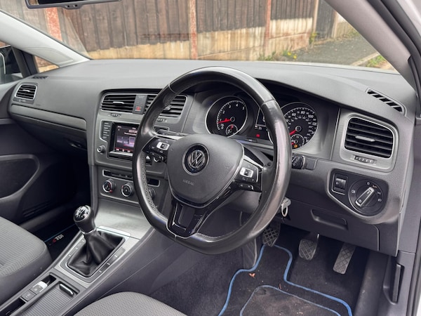 Used Volkswagen Golf 2013 for sale - 76283653: Photo 10