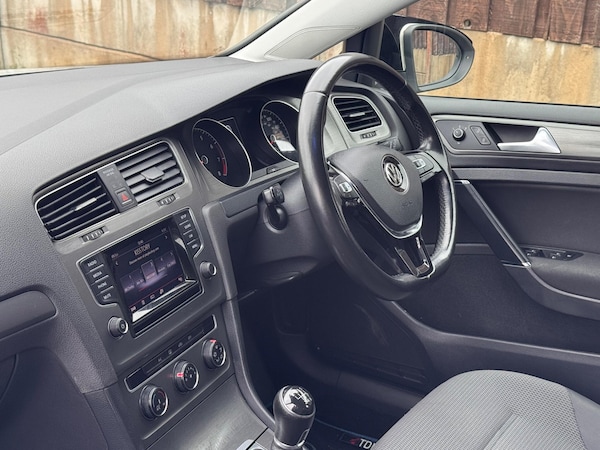 Used Volkswagen Golf 2013 for sale - 76283653: Photo 31
