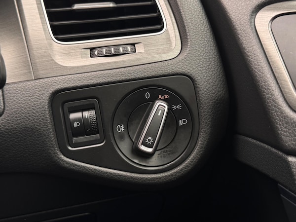 Used Volkswagen Golf 2013 for sale - 76283653: Photo 47