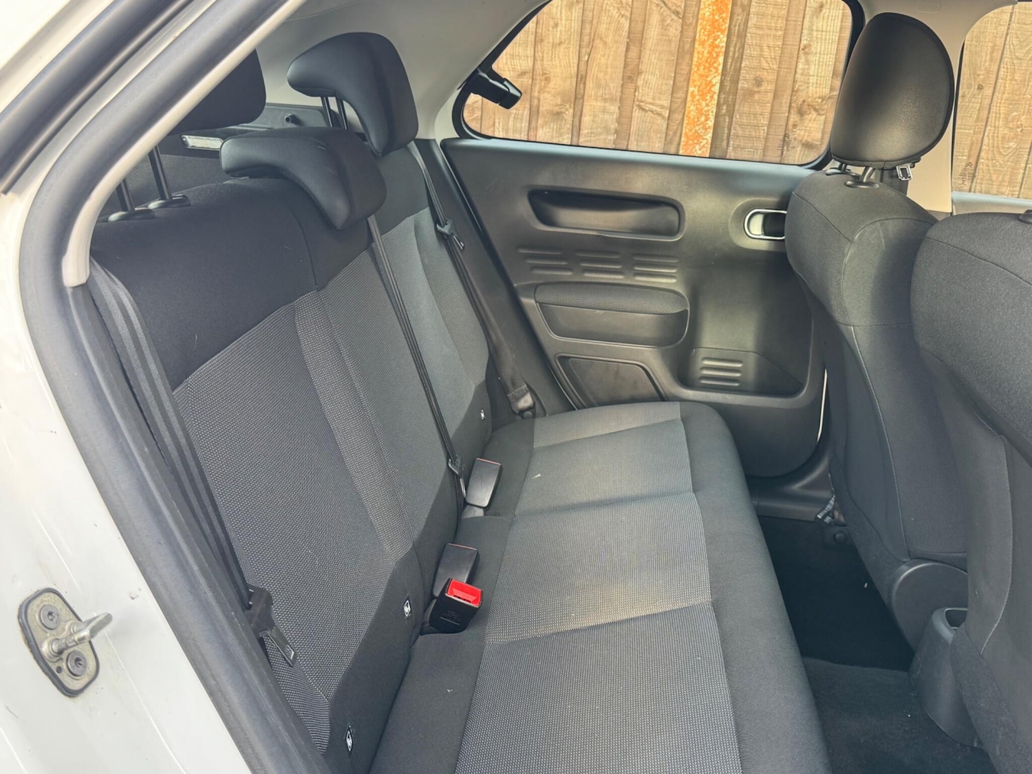 Used Citroen C4 Cactus 2016 for sale - 76899335: Photo 18