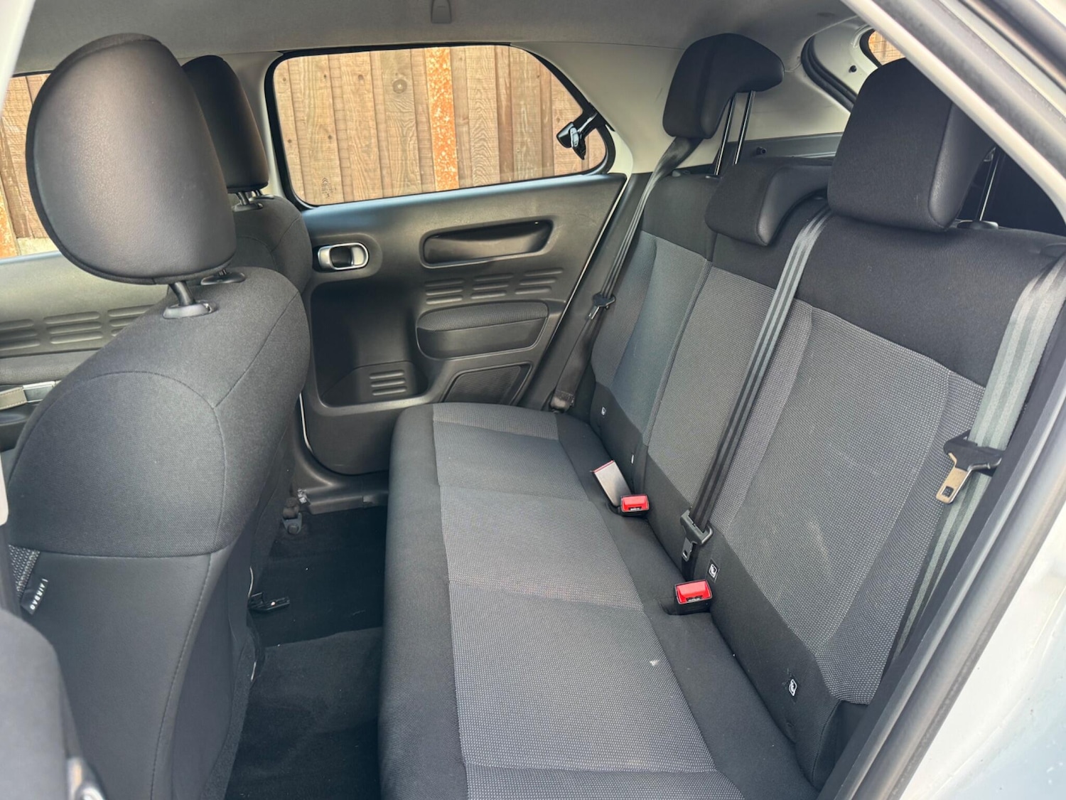 Used Citroen C4 Cactus 2016 for sale - 76899335: Photo 23