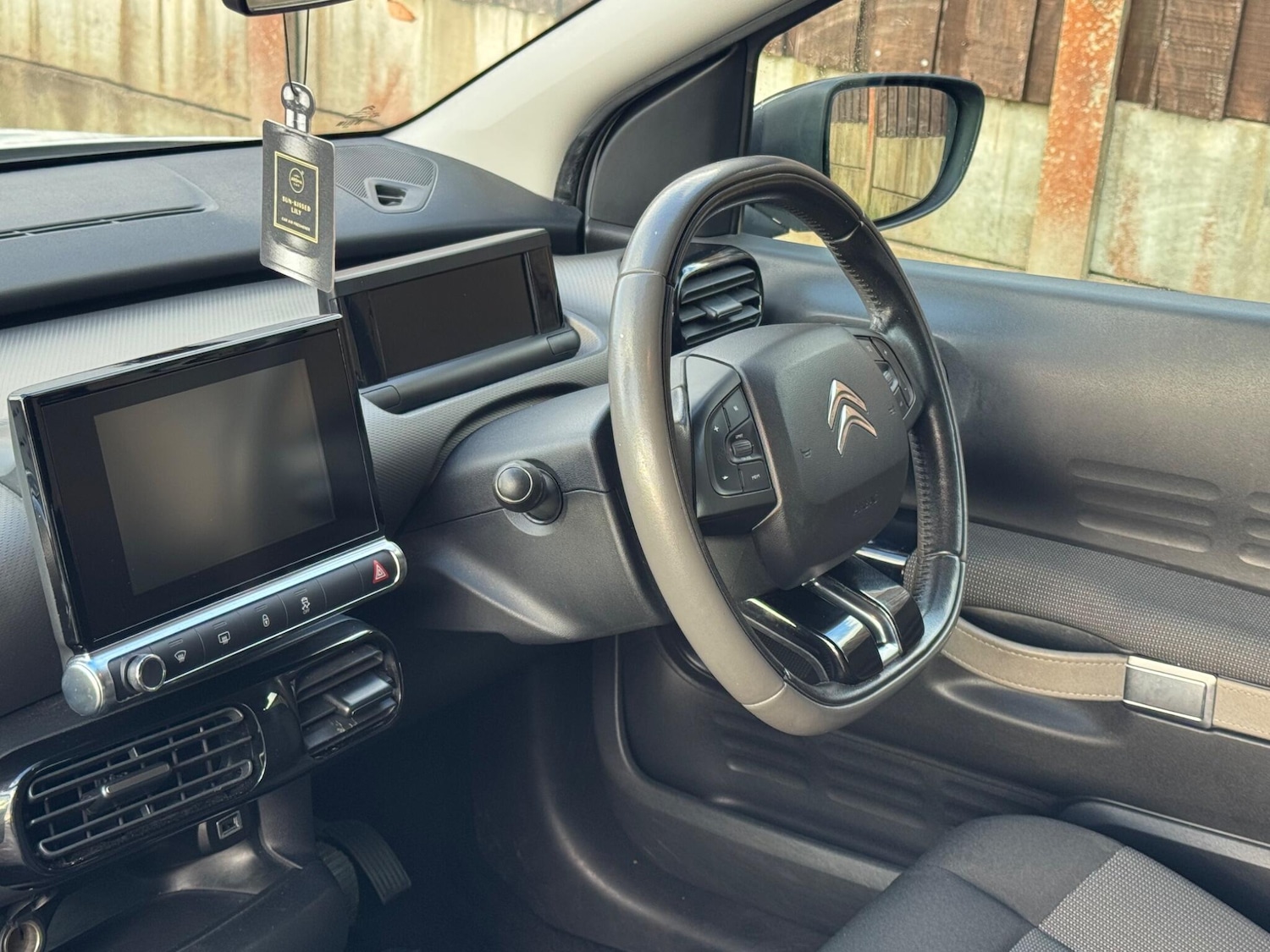 Used Citroen C4 Cactus 2016 for sale - 76899335: Photo 31