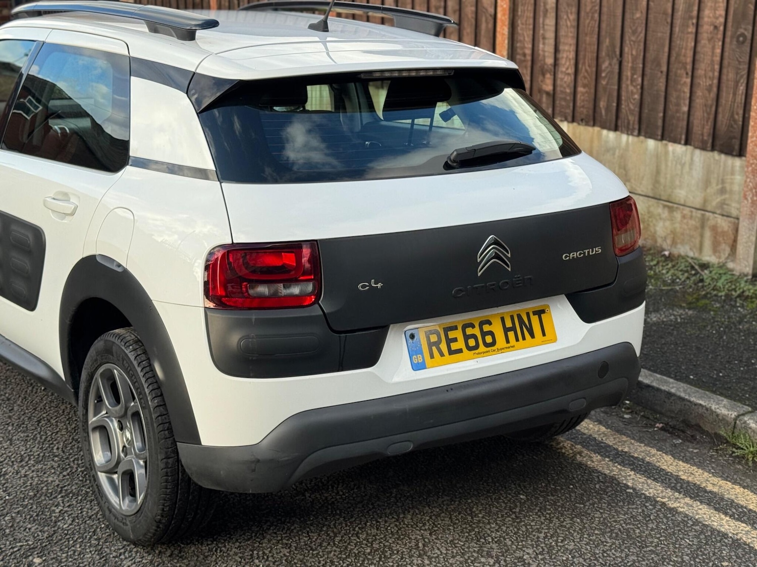 Used Citroen C4 Cactus 2016 for sale - 76899335: Photo 33