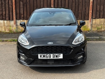 Used Ford Fiesta 2018 for sale - 75747509: Photo