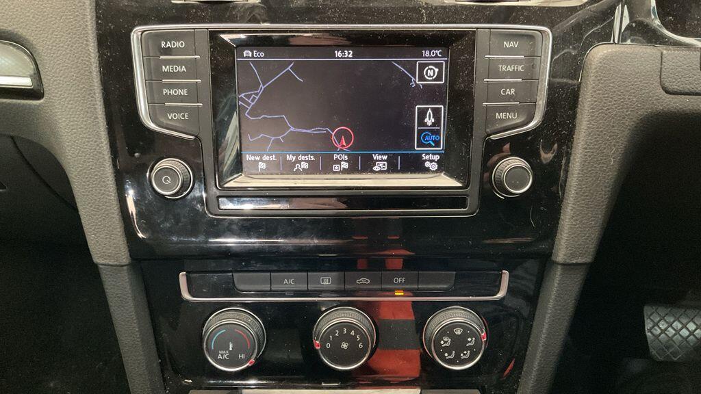 Used Volkswagen Golf 2013 for sale - 76072146: Photo 9