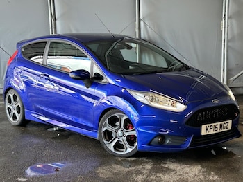 Used Ford Fiesta 2015 for sale - 78892147: Photo
