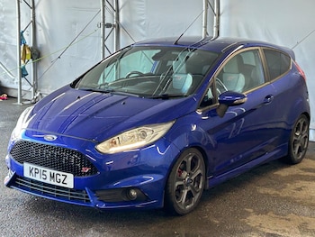 Used Ford Fiesta 2015 for sale - 78892147: Photo