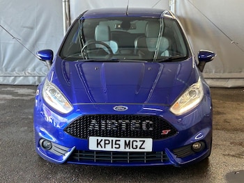 Used Ford Fiesta 2015 for sale - 78892147: Photo