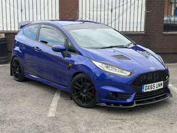 Used Ford Fiesta 2015 for sale - 79847892: Photo