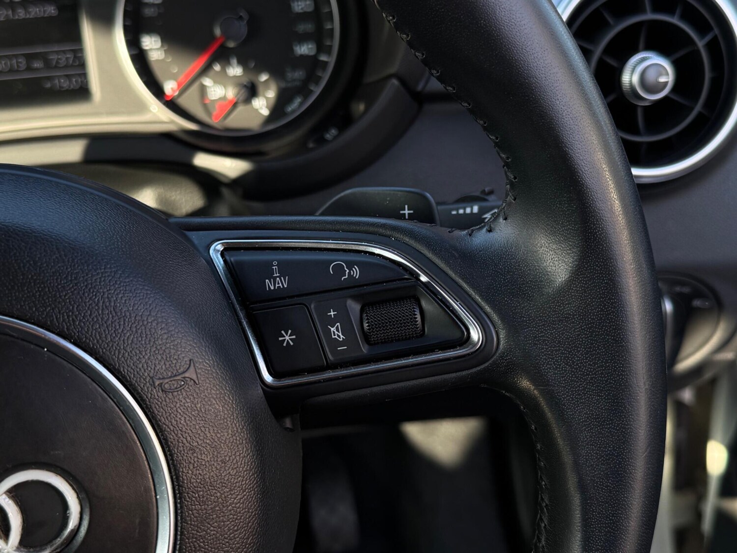 Used Audi A1 for sale - 77977594: Photo 38