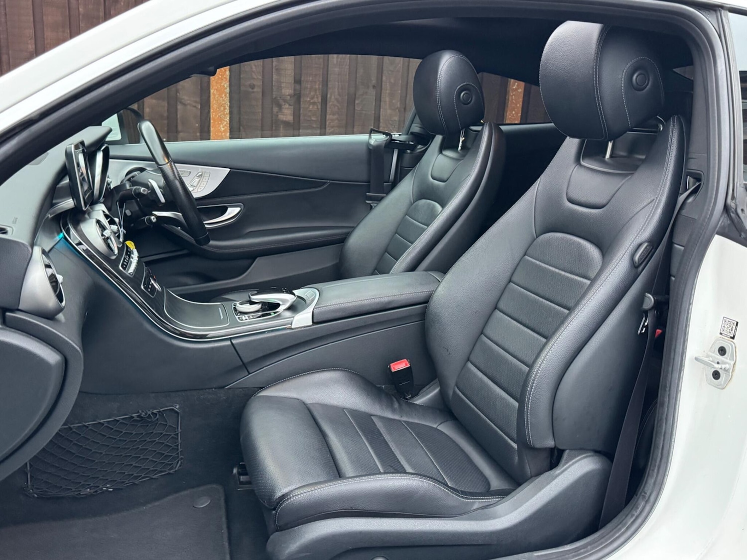 Used Mercedes-Benz C Class 2017 for sale - 76898726: Photo 25