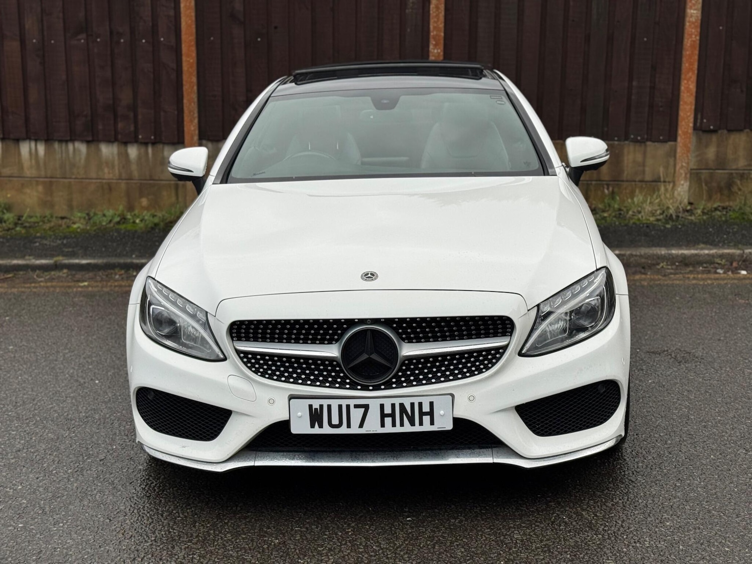 Used Mercedes-Benz C Class 2017 for sale - 76898726: Photo 3