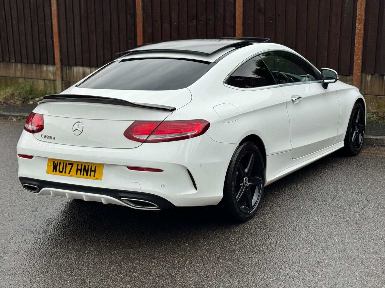 Used Mercedes-Benz C Class 2017 for sale - 76898726: Photo 6