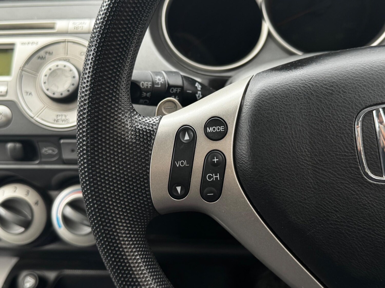 Used Honda Jazz 2006 for sale - 78019593: Photo 36