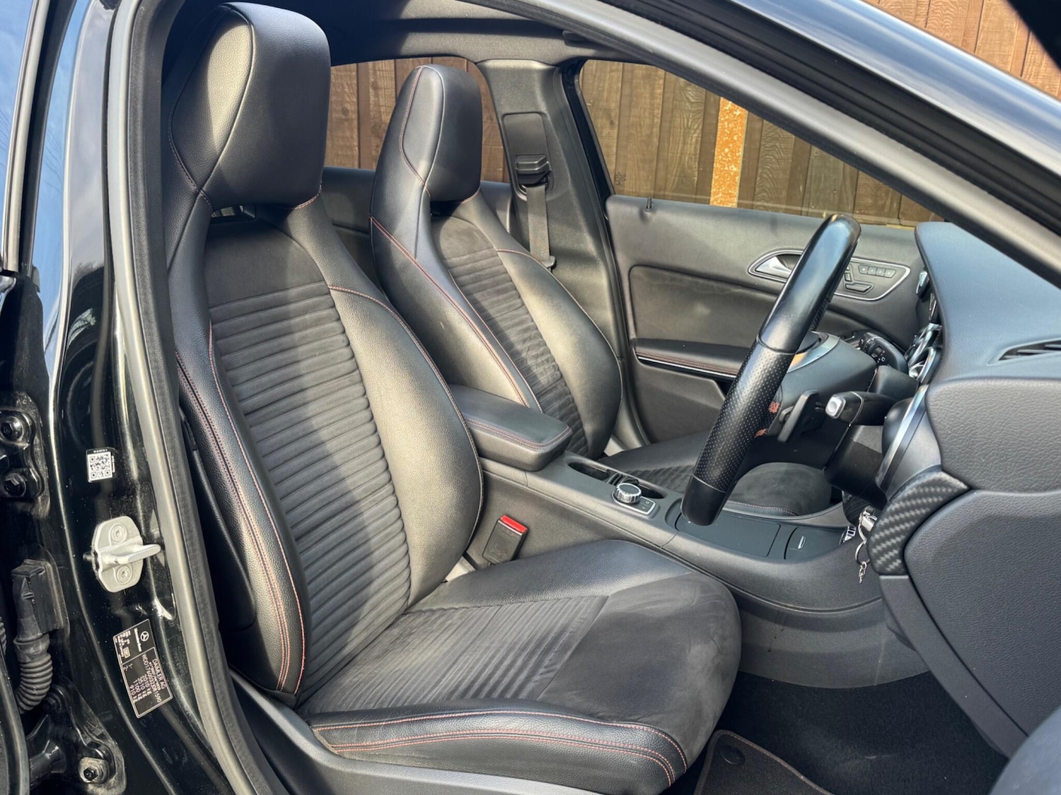 Used Mercedes-Benz A-Class 2013 for sale - 76634217: Photo 11