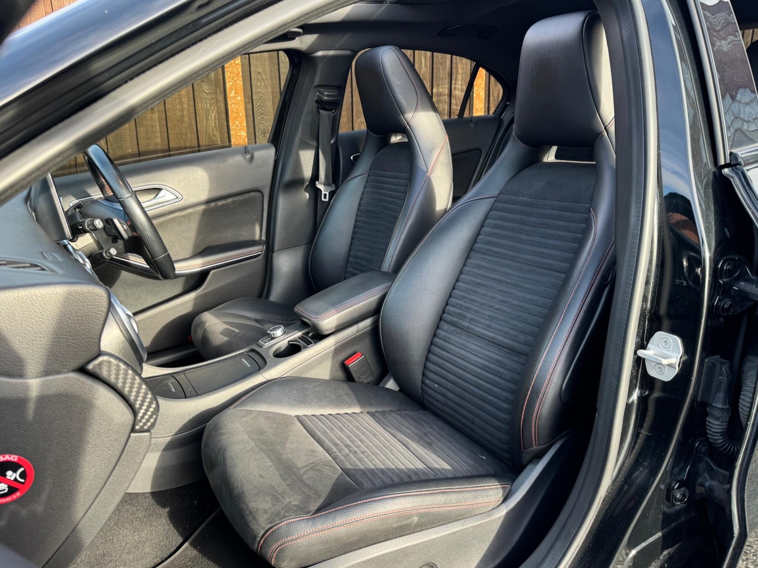 Used Mercedes-Benz A-Class 2013 for sale - 76634217: Photo 25