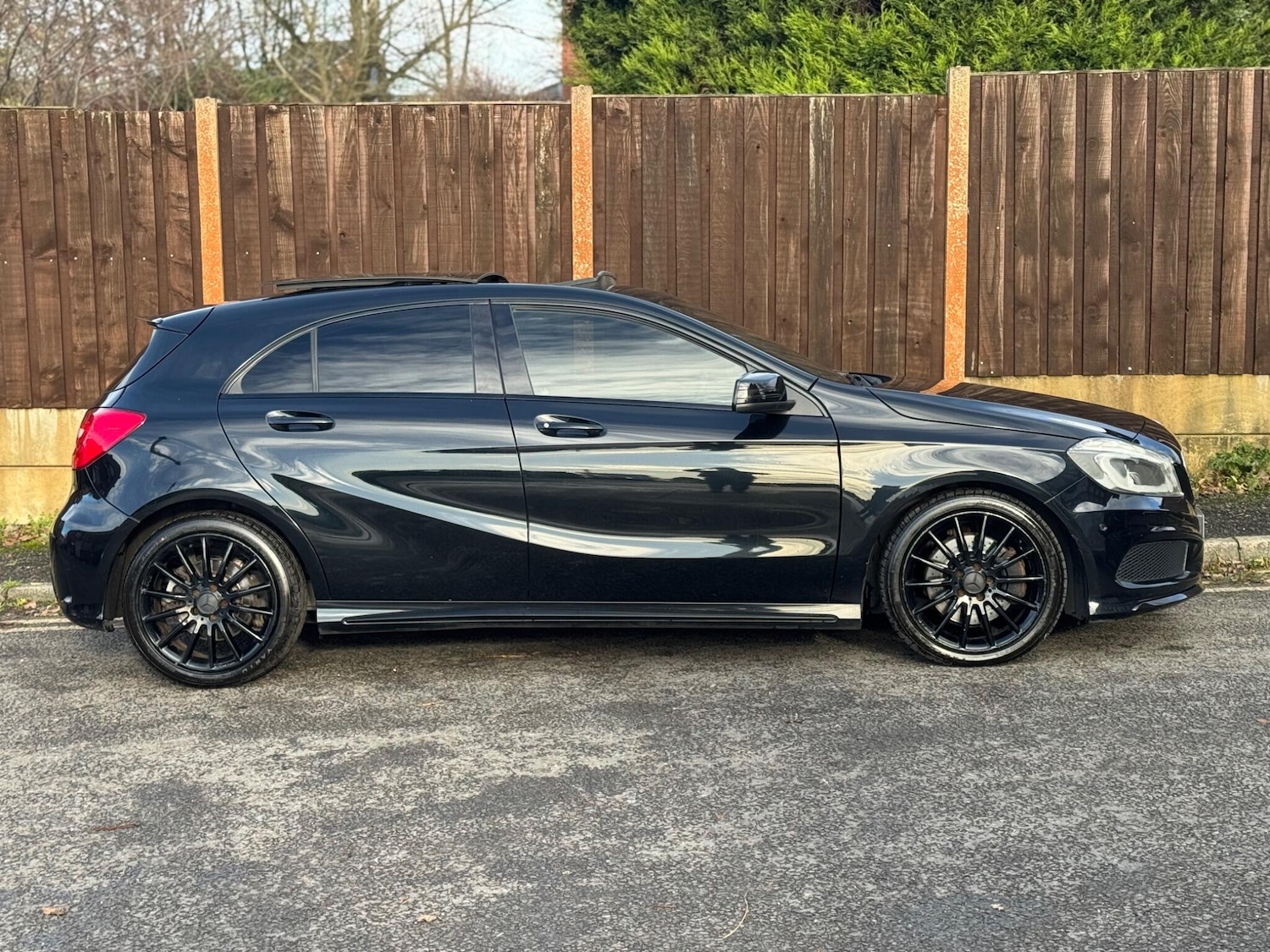 Used Mercedes-Benz A-Class 2013 for sale - 76634217: Photo 8