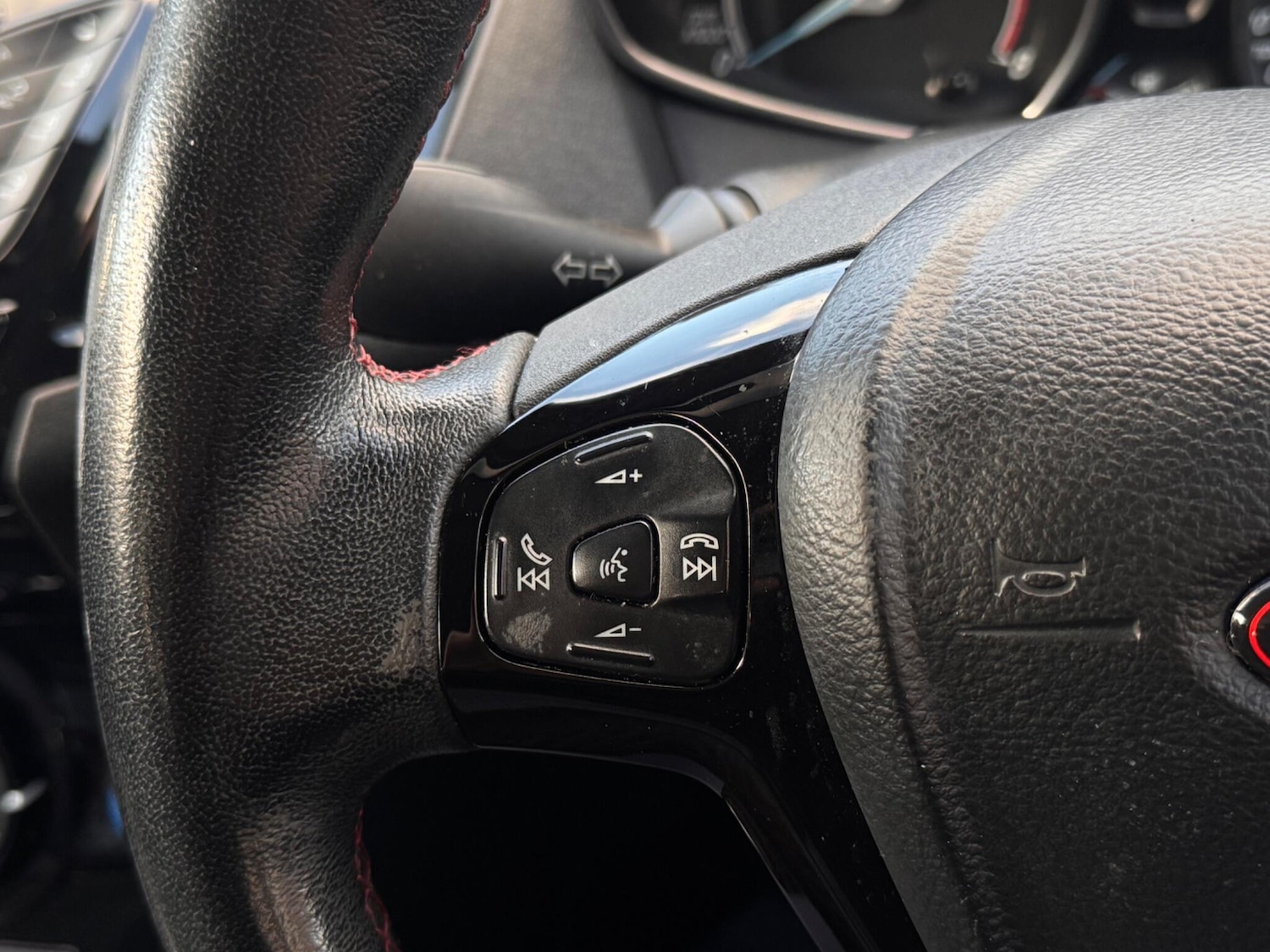 Used Ford Fiesta for sale - 76996147: Photo 37