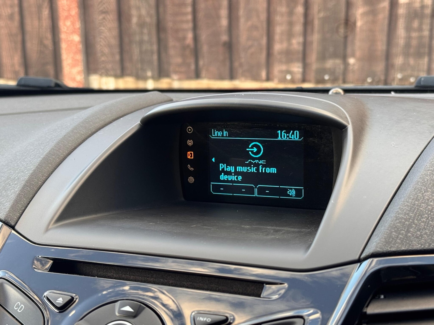 Used Ford Fiesta for sale - 76996147: Photo 42