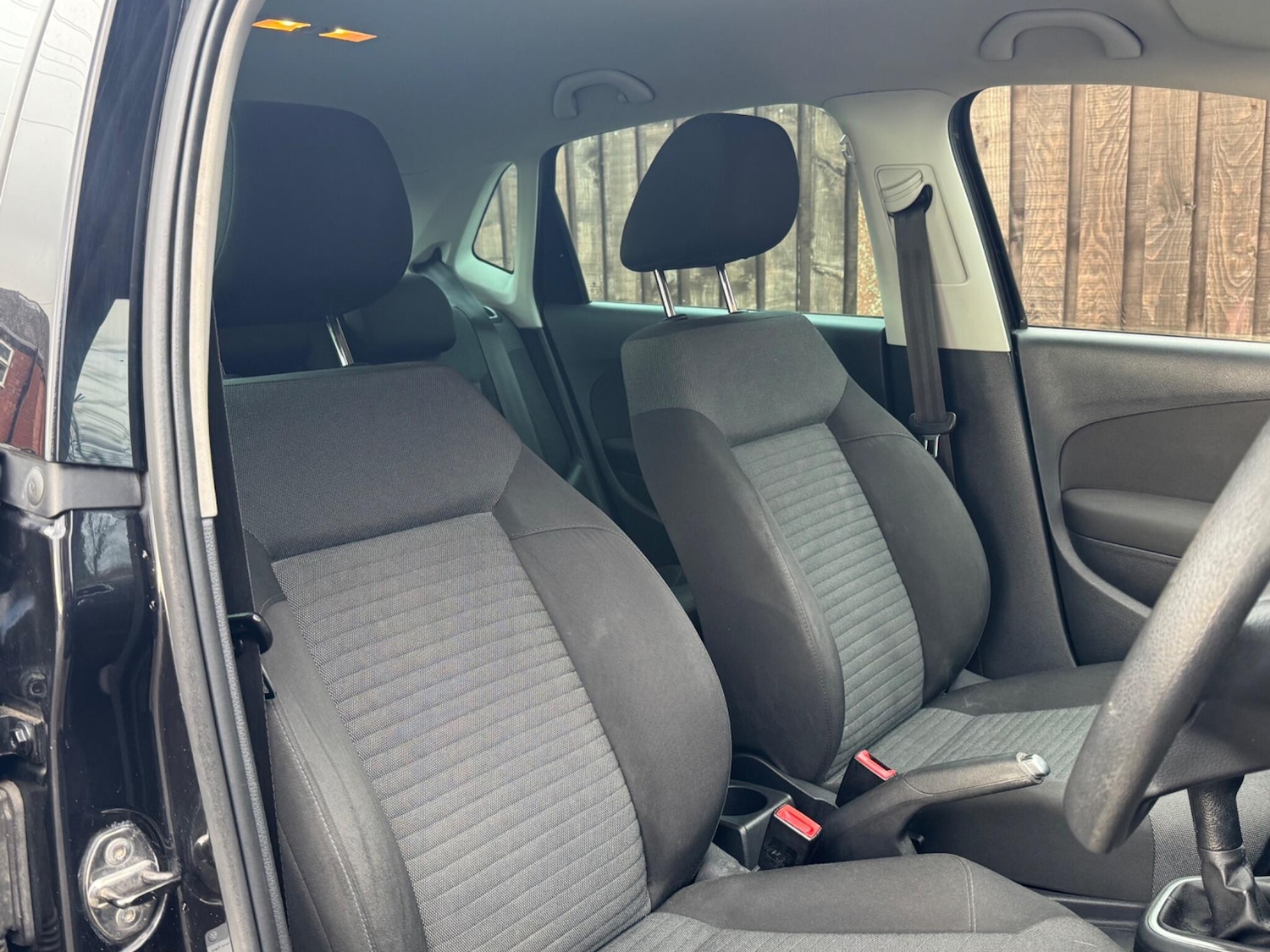 Used Volkswagen Polo 2011 for sale - 77396643: Photo 15