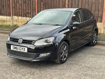 Used Volkswagen Polo 2011 for sale - 77396643: Photo